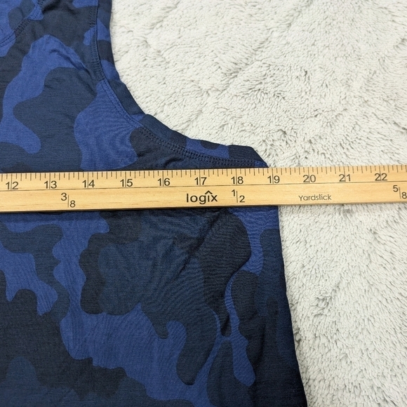 Splits 59 Top Women's M Blue Camo Syd Tank Sleeveless Active Lightweight - Picture 4 of 7